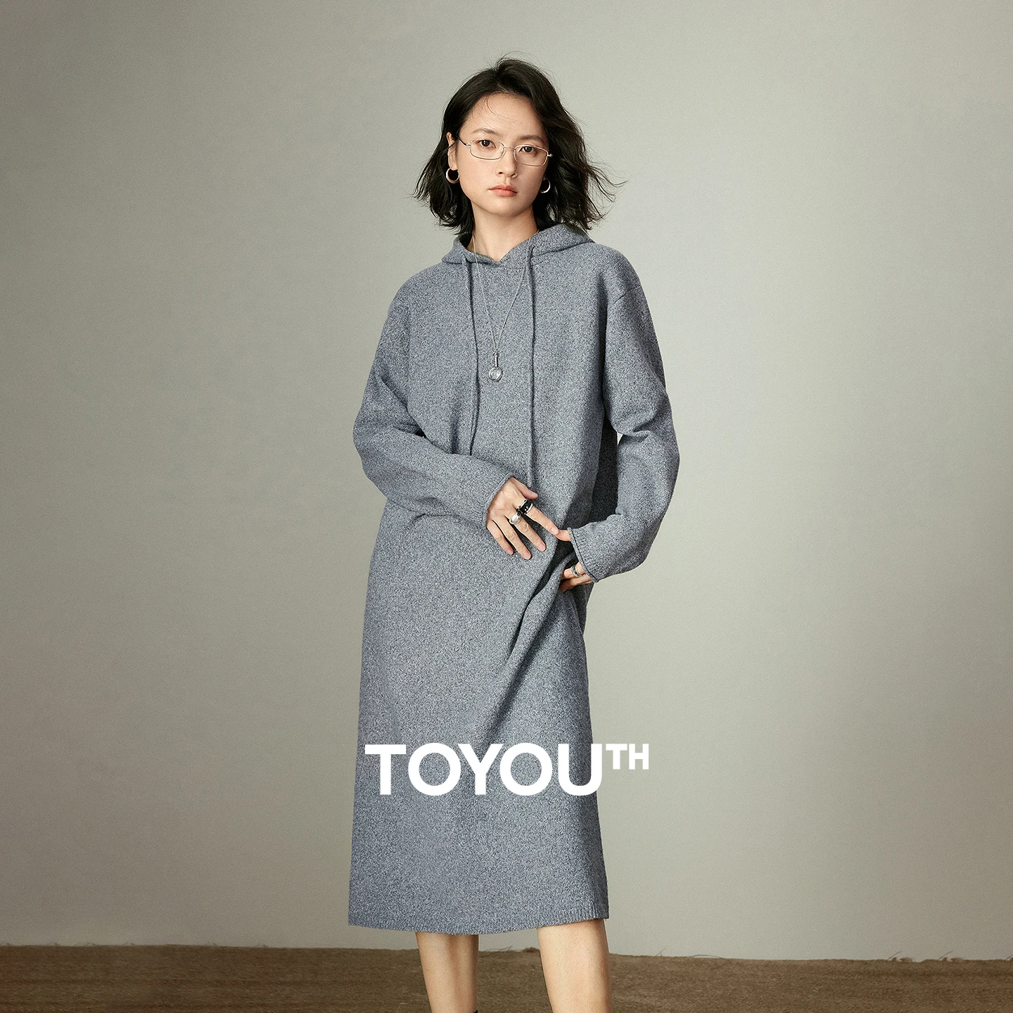 TOYOUTH Vrouwen Jurken 2023 Winter Nieuwe Wasachtige Garen Capuchon Sweatshirt Jurk Intellectuele Grijze Losse Hemd Gebreide Jurken