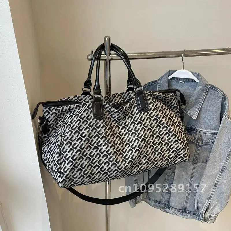 高品質の幾何学模様の大型旅行荷物トラベルバッグダッフル女性バッグ防水バッグサイズジム用プロモーションブランド