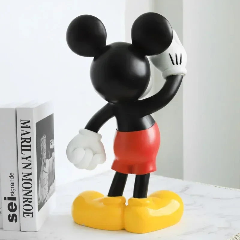 Estatua de modelo de moda de Mickey Mouse de Disney, figura de dibujos animados de 43cm, muñeco de resina de Mickey, juguetes de decoración, regalo, adorno para habitación de niños