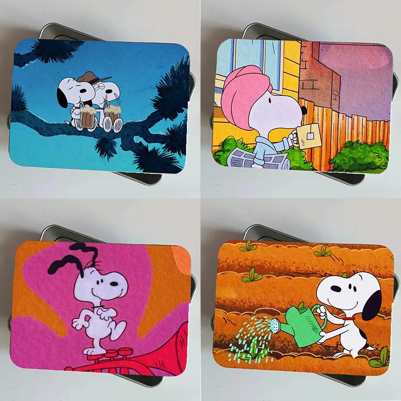 

Коробка для хранения карт Snoopy, настольные украшения, каваи, студенческая детская изысканная наклейка, мини-маленькие игрушки, чехол для банок для таблеток, подарок на день рождения