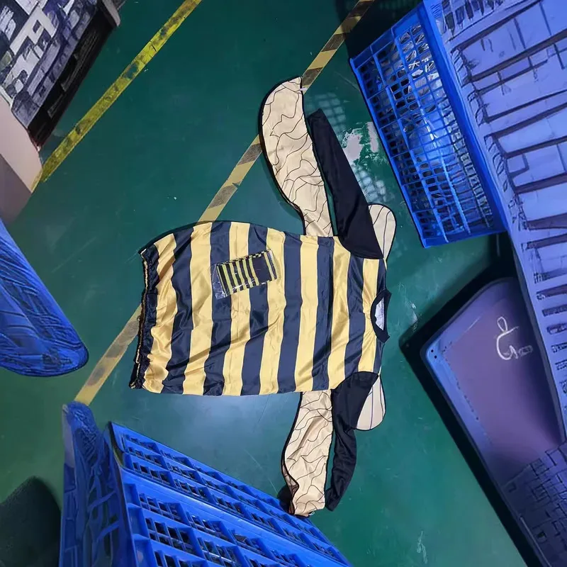 

New 2025 Little Costume Bee Doll Giant Adult Wearable Suit Children's Shark Performance Clothes eqs9X