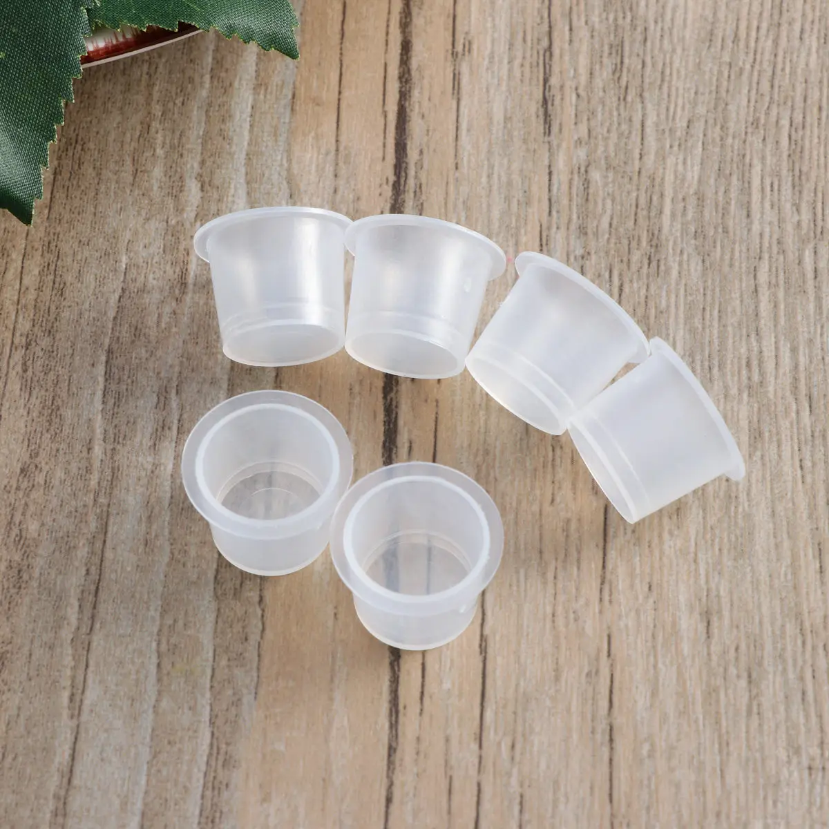 100Pcs Clear Ink Cups 15Mm for Tattoo Artists Cosmetologists Pigment Ink Storage Eyebrow Microblading Lash Extension Kits