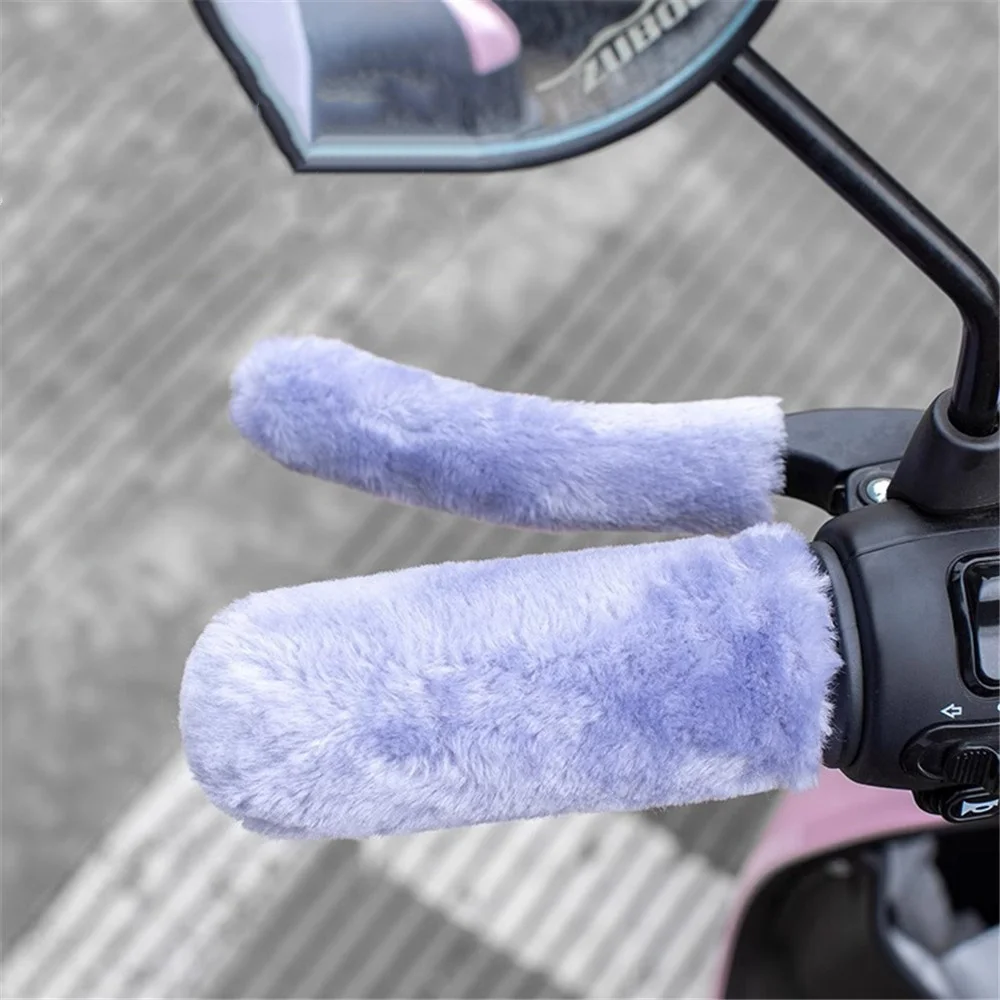 

Electric handlebar cover, non-slip, sweat-absorbent, cold-proof and warm, imitation rabbit plush motorcycle handle cover