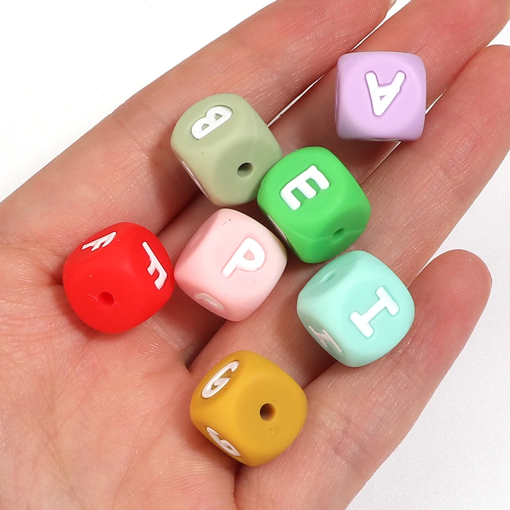 10-26pcs/lot 12mm Silicone Square Alphabet Letter Beads Cube Loose Spacer Bead For Jewelry Making DIY Necklace Bracelet