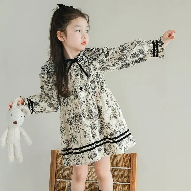 Fashionable Long Sleeve Dress Stylish Peter Pan Collar Autumn Dress Girls Spring Autumn Dress Embroidered Floral