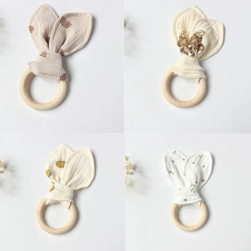 1Pc Safe Wooden Baby Teether Cotton Rabbit Ear Baby Teether Newborn Handhold Shaking Wood Teething Ring Rattle Baby Nursing Item