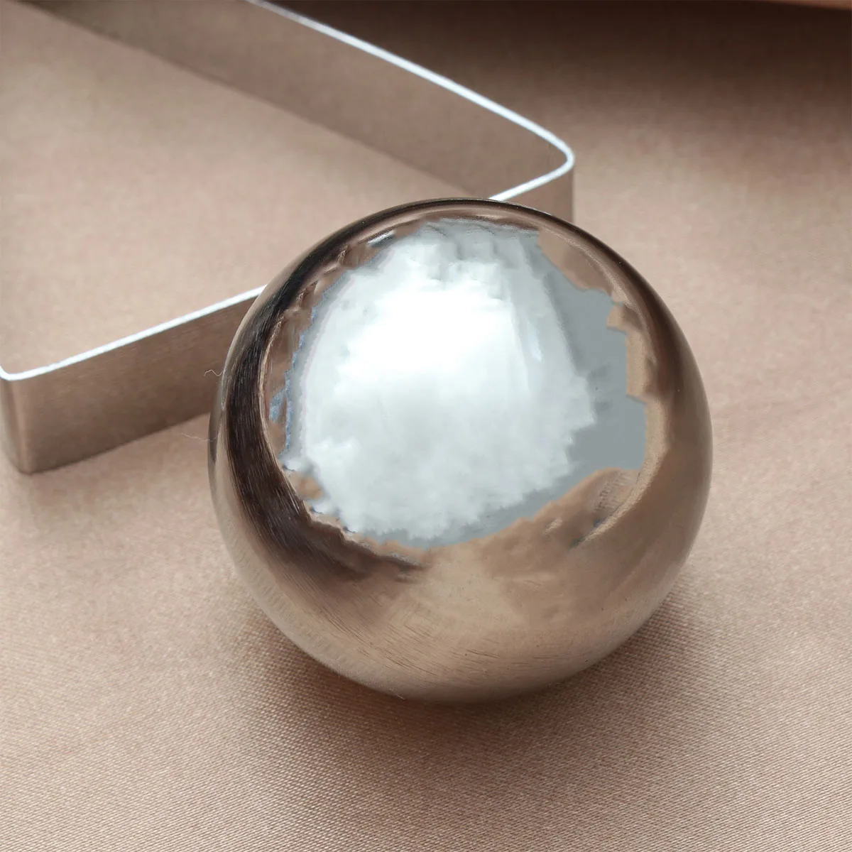 

Stainless Steel Solid 38Mm 1.0Mm Wall Thickness Mirror Polished Decorative Metal Sphere For Home Office Garden Decoration