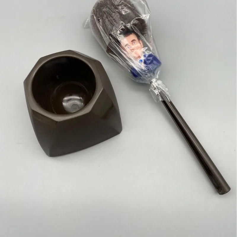 Creative Toilet Brush with Holder Funny President Doll Design Bathroom Decor Cleaning Tool Novelty Washroom Accessory Household - view 2