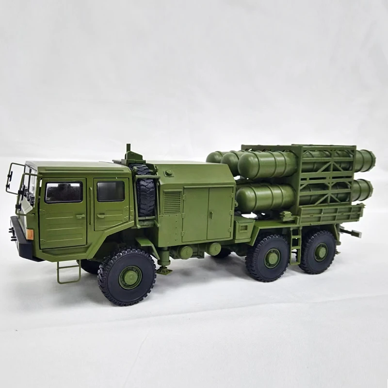 1:30 Scale HQ-16A Military Combat Air Defense Missile Launcher Alloy Die-cast Medium Range Vehicle Model Collection Toy Gift