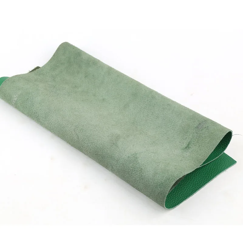الزمرد الأخضر جلد طبيعي طبقة علوية جلد البقر 1.5 مللي متر أريكة الأثاث مقاعد السرير فروة الرأس اليدوية DIY بها بنفسك حقيبة جلدية الجلود الذهاب