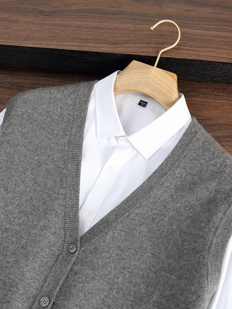 100% Cashmere Sweater Waistcoat Men's V-Neck Knitted Cardigan Spring Autumn Winter New Sleeveless Solid Color Vest Men's Tops