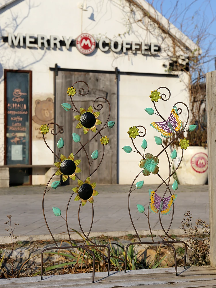 

Остров из кованого железа, забор для скалолазания с цветами, подсолнечник, бабочка, восхождение, лоза, садовый забор, двор, газон, декоративный