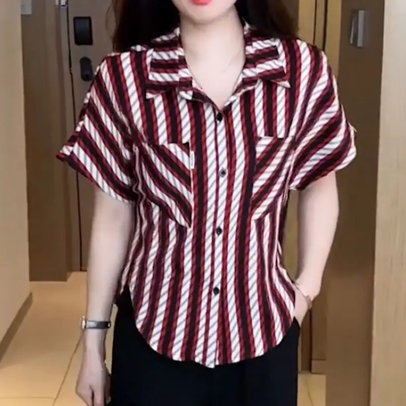 

Fashion Lapel Button Spliced All-match Striped Shirt Women's Clothing 2025 Summer New Casual Tops Loose Office Lady Blouse