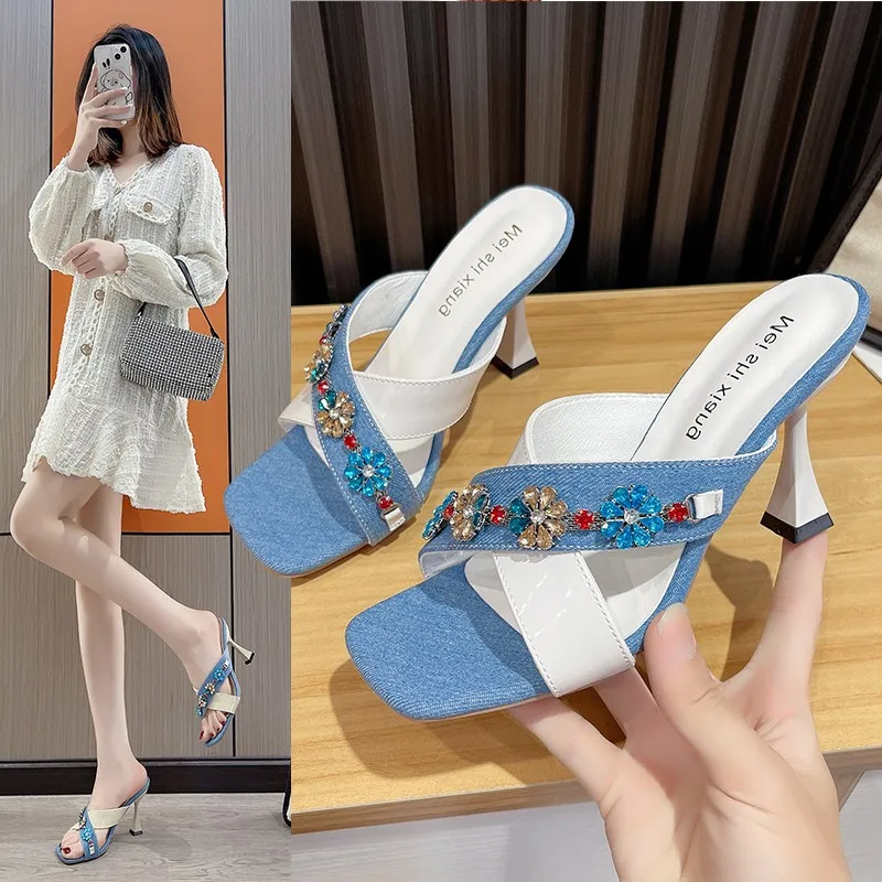 Women's Water Diamond Slim Heels in Slippers 2024 Summer New Korean Edition Square Head High Heel Open Toe Cool Slippers