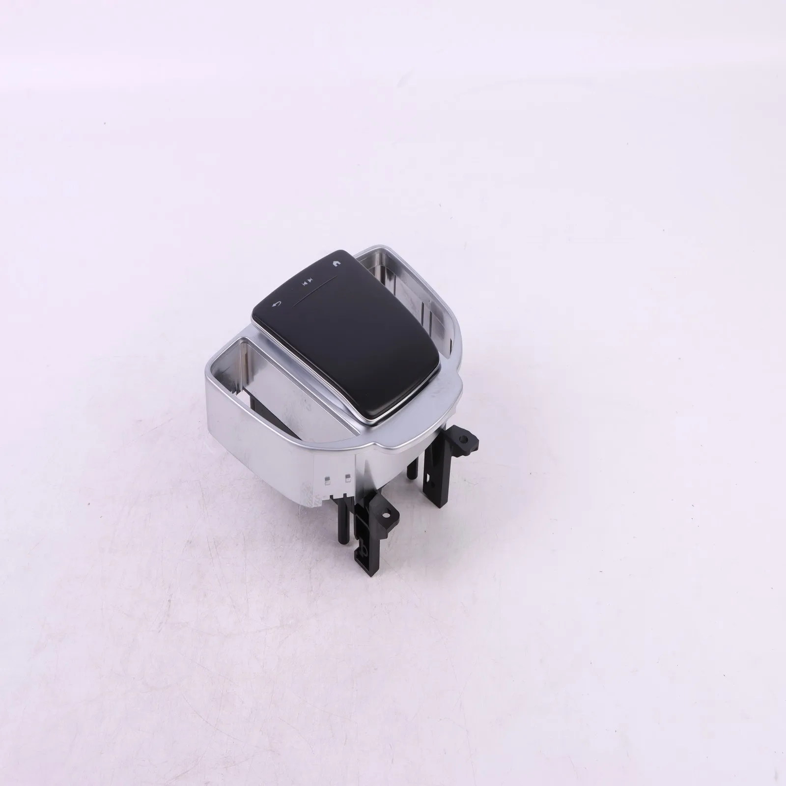 

1 шт., мультимедийный сенсорный коврик для мыши, переключатель управления для Mercedes Benz C GLC E G Class 2015-2019, аксессуары для автомобильного монитора