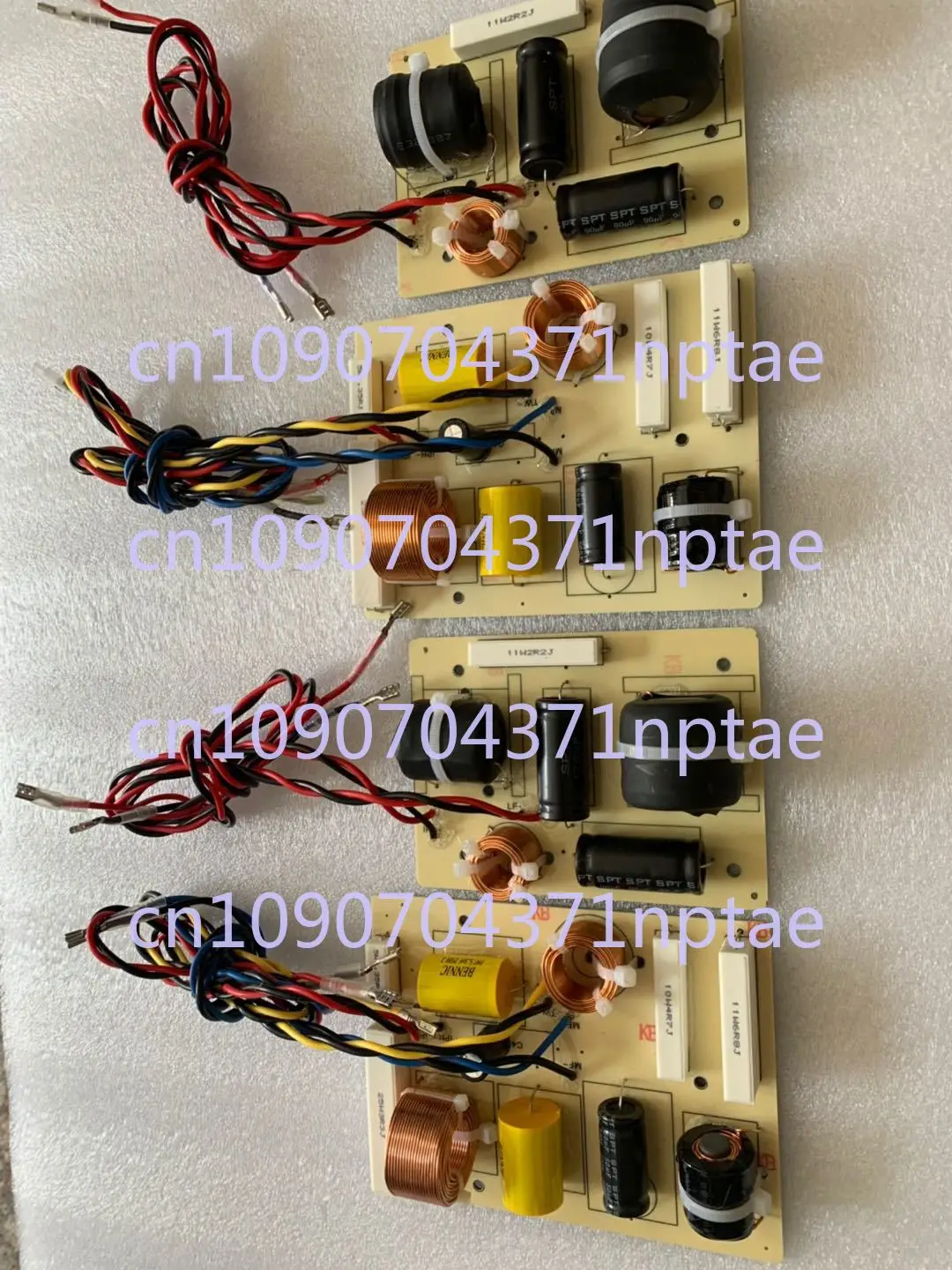 R300 high, medium and low 3-way frequency divider