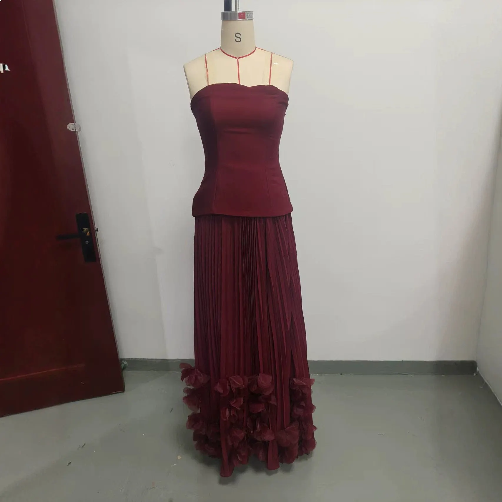 Elegant Off Shoulder Evening Dress Ruched Bodycon Long Formal Gowns for Women Spring Summer Wedding Guest Dresses - view 4