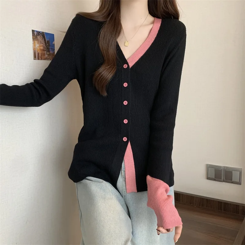 Women Long Sleeved Jacket Knitted Sweater Fashionable Design Style Splicing Colors Cardigan Buttons Loose Fitting Top V-neck