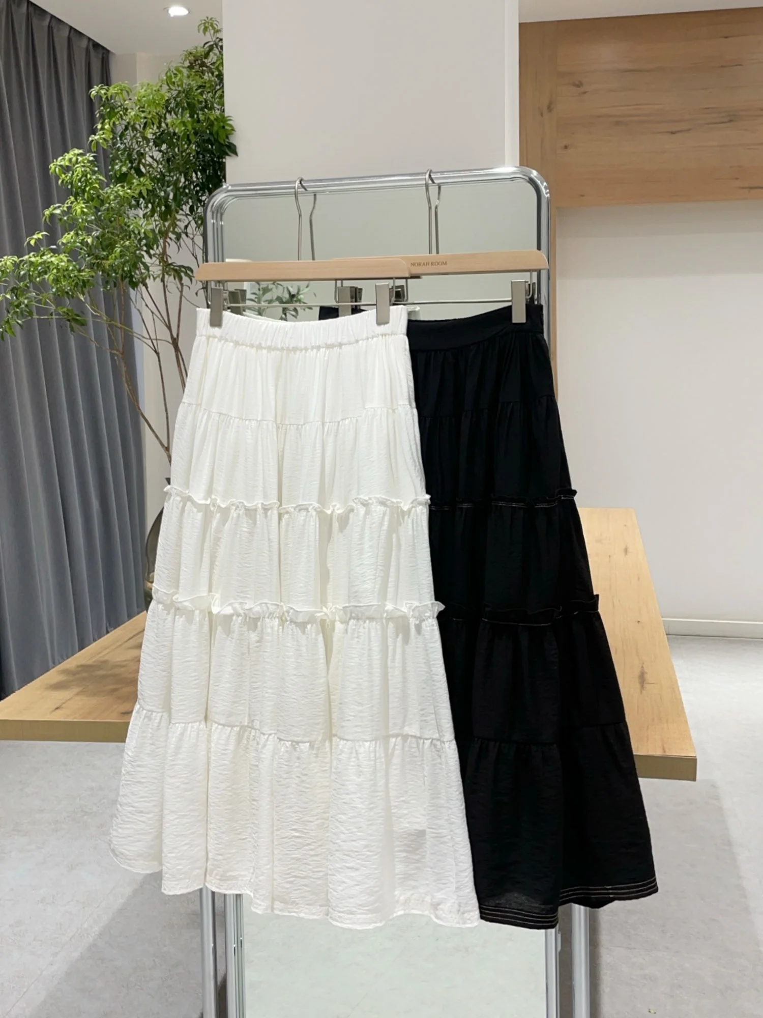 

Nuo Xiaola Authentic 2025 Summer New Brand L Home Wooden f Elastic Waist Skirt Korean Sle High Waist A-Line Skirt