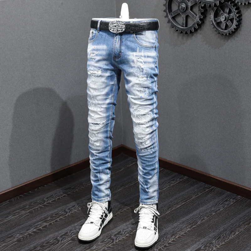 Street Fashion Men Jeans Retro Light Blue Elastic Stretch Skinny Ripped Jeans Men Painted Designer Hip Hop Denim Pants Hombre