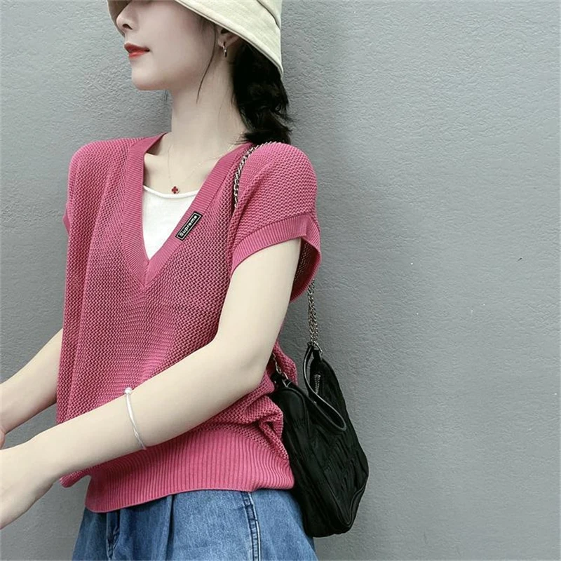 Vrouwen Zomer Koreaanse Stijl Hollow Knit T-shirts Casual V-hals Korte Mouw Tees Effen Kleur Slim Alle Match Nep twee Stukken Tops