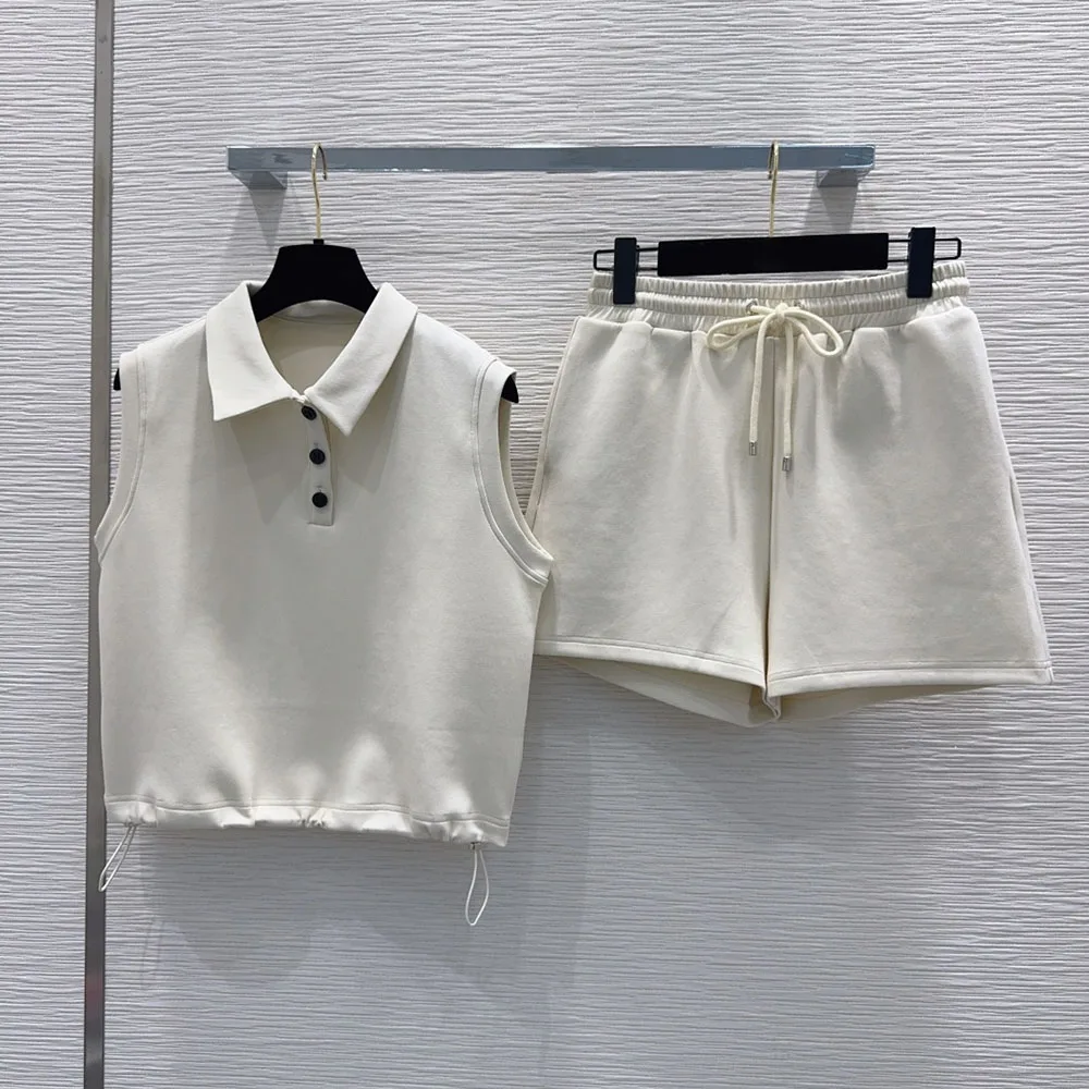 

High-quality 2026 new summer sleeveless top and shorts set, casual and fashionable, suitable for commuting xy26421109