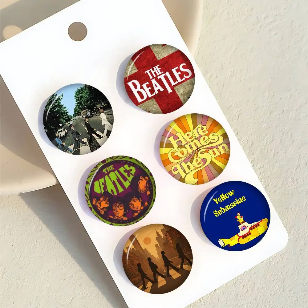Pin Personalizable de 32/44/58MM con Diseño de Anime de la Banda de Rock The Beatles, Divertido y Creativo, Ideal como Regalo para Amigos