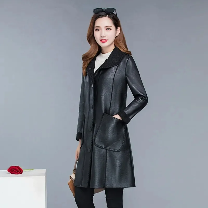 Leather Coat Women Mid length Mother Wear 2023 Autumn/Winter New Korean Version Versatile Loose Fit Velvet Windbreaker Fur Coat