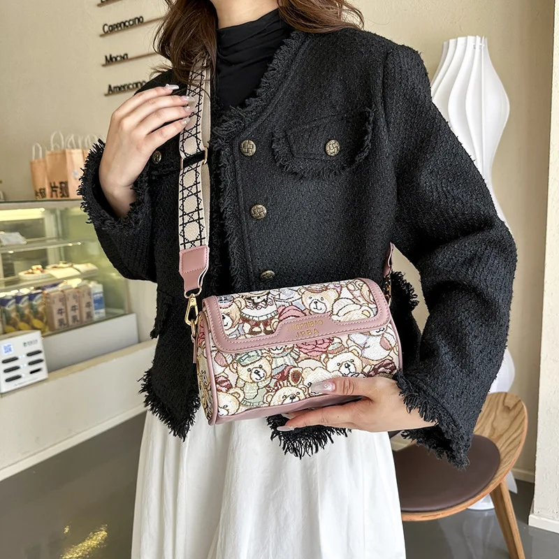 Casual Crossbody Bag Bear Pattern Stylish and Playful Handbags Women Bags Shoulder Hand Bags for Women Purses and Handbags ﻿