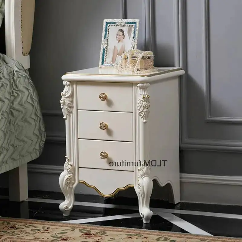 Mesa de Cabeceira de Luxo Criado, com Estilo Europeu, Mesa Italiana, Design Nórdico Avançado, Estética de Alta Qualidade, Mudo, Móvel Residencial Único
