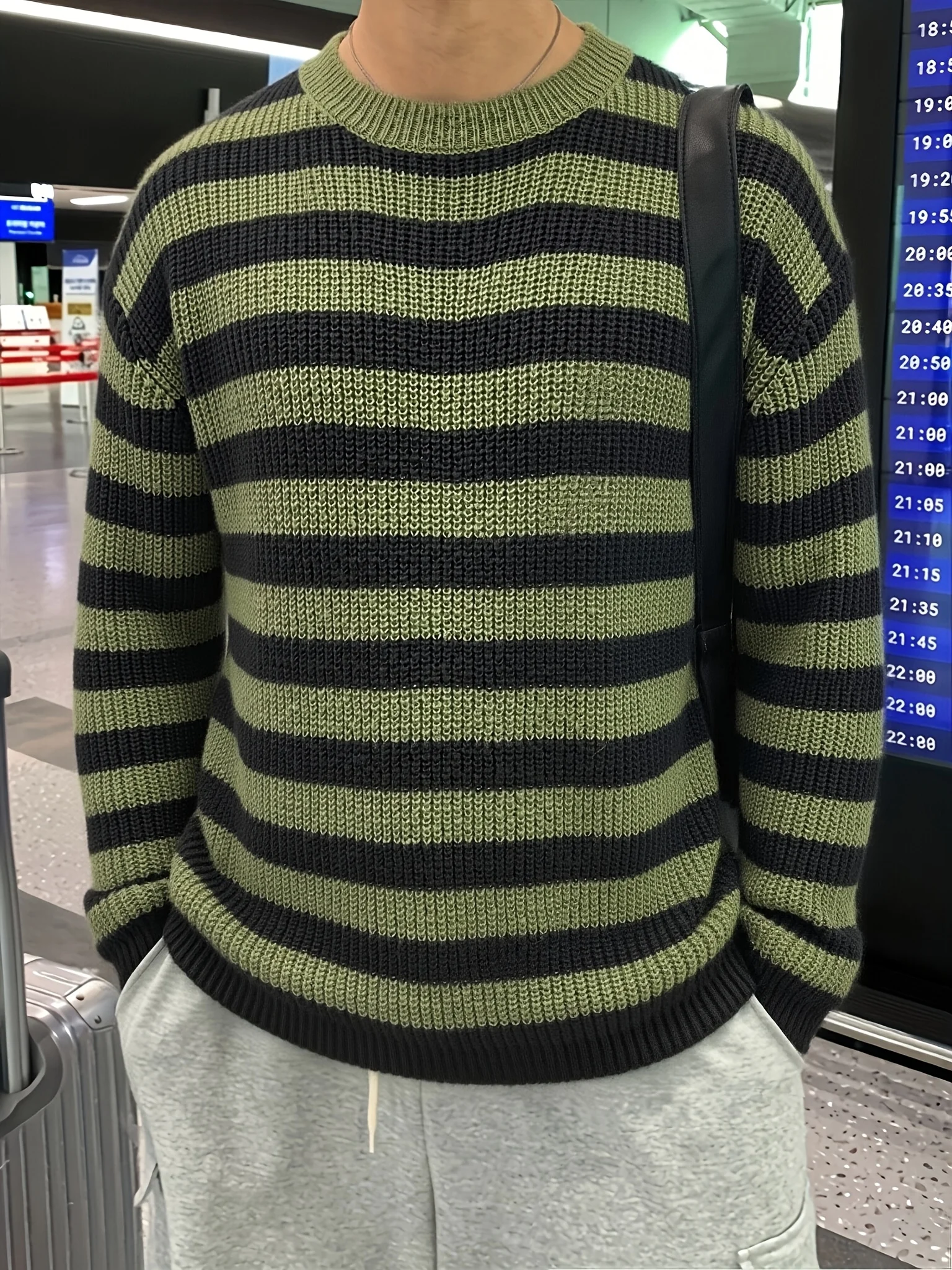 Men Horizontal Striped Crew Neck Knit Sweater, Long Sleeve Loose Casual Pullover, Autumn Winter Fashion Thick Knitted Jumper