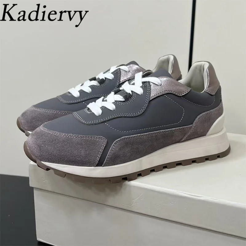 

Весенне-осенние кроссовки, женские повседневные туфли на шнуровке с круглым носком, замшевые лоскутные уличные туфли на плоской подошве, удобные женские кроссовки для бега