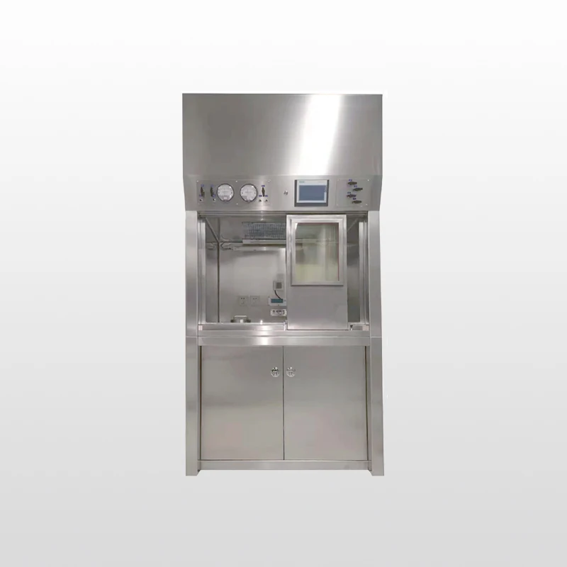 System mit integriertem QC- und Lüftungsschlittenmaterial. Radiopharmazeutische Abgabshaube. Automatisierte Abgabe der Radiopharmade