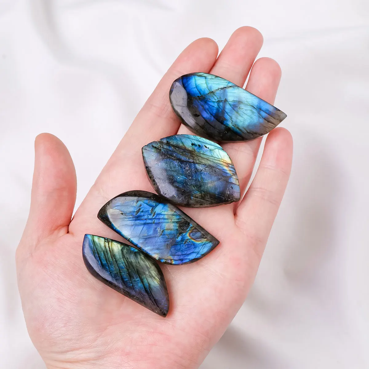 1PC Natural Crystal Labradorite Leaf Oval Shape Hand Polishing DIY Jewelry Making Decorative Ornament Household Supplies