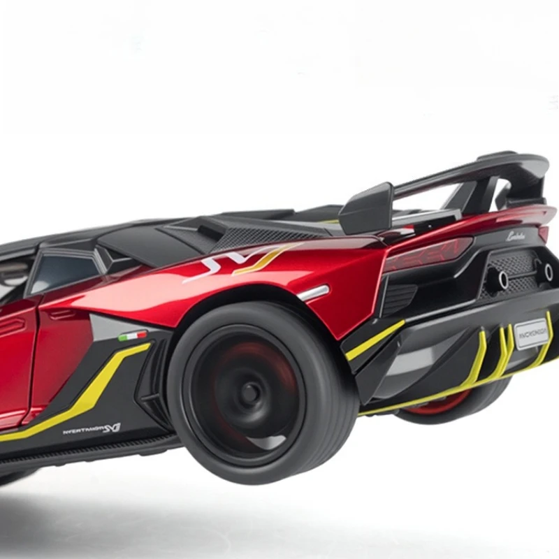 1:32 Aventador SVJ 63 supercoche de aleación modelo de coche de Metal extraíble puede abrir puerta sonido y luz juguete para regalo para niños
