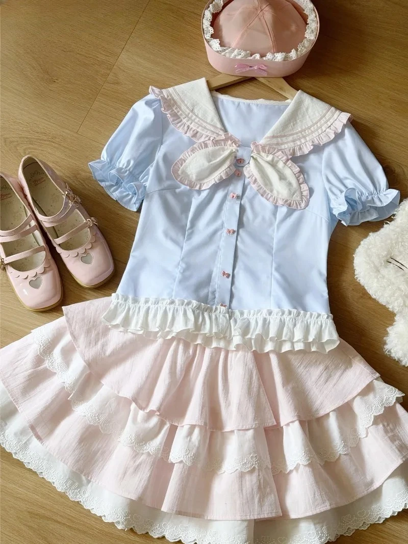 

Японский оригинальный дизайн, новый летний милый костюм, кукольный воротник, рубашка с короткими рукавами, топ и розовая юбка трапециевидной формы с тортом, комплект из двух предметов