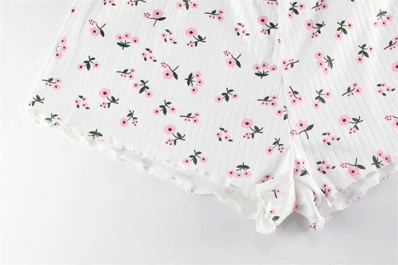 Y2K süßes Ditsy-Blumen-Pyjama-Set für Damen, geripptes Strick-Cami-Crop-Top und Rüschen-Shorts, zweiteilige Loungewear, Nachtwäsche mit Spitzenbesatz, Neu – Detail 14