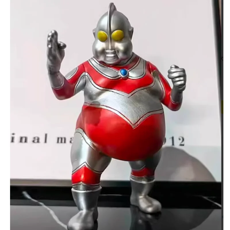 Nouvelle figurine Ultraman Anime, modèle adorables et amusants, décoration de chambre, ornement créatif, collection de jouets, cadeau d'anniversaire