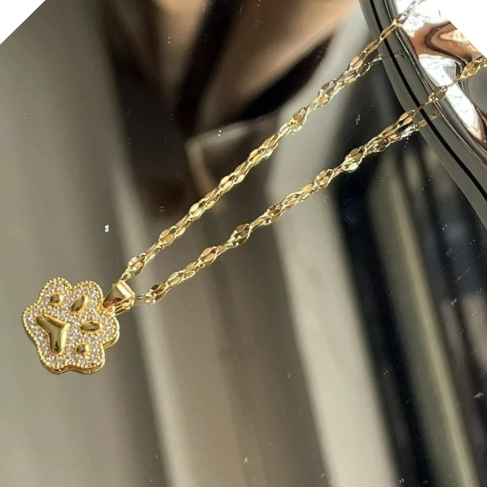 2025 جديد Hot البيع لطيف تشيكوسلوفاكيا باو القط كريستال البصمة Charms للنساء كريستال شغل قلادة صغيرة مجوهرات مطلية بالذهب هدايا الحيوانات الأليفة