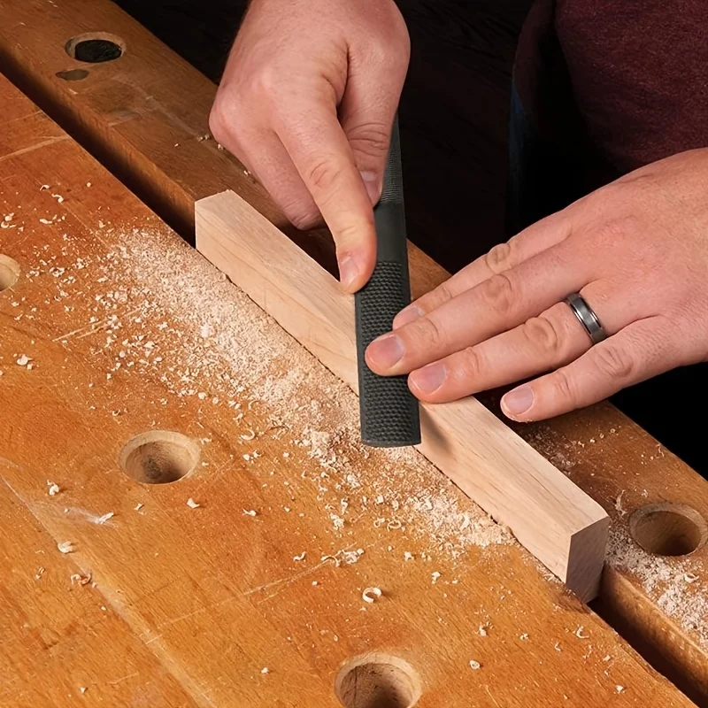 1 Stück 4-in-1 Holzschnitzfeilen-Set: Rotierende Holzfeilen mit Doppelschnitt aus Legierung, quadratisch, flach, halbrund, Füllnadel für die Holzbearbeitung – Detail 6