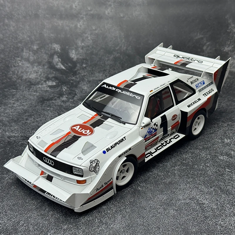 AUTOART 1/18 Audi Sport Quattro S1 Pikes Peak 1987 #1  Racing car model Car model Static ornament Collect Metal material