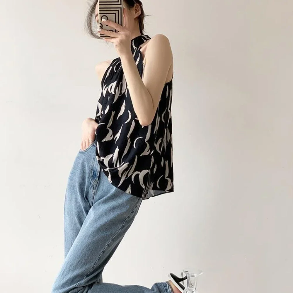 Vintage Summer Sleeveless Sexy Shirt Women Printed Crop Tops Elegant Korean Fashion Hanging Neck Top Blouse Women Clothing