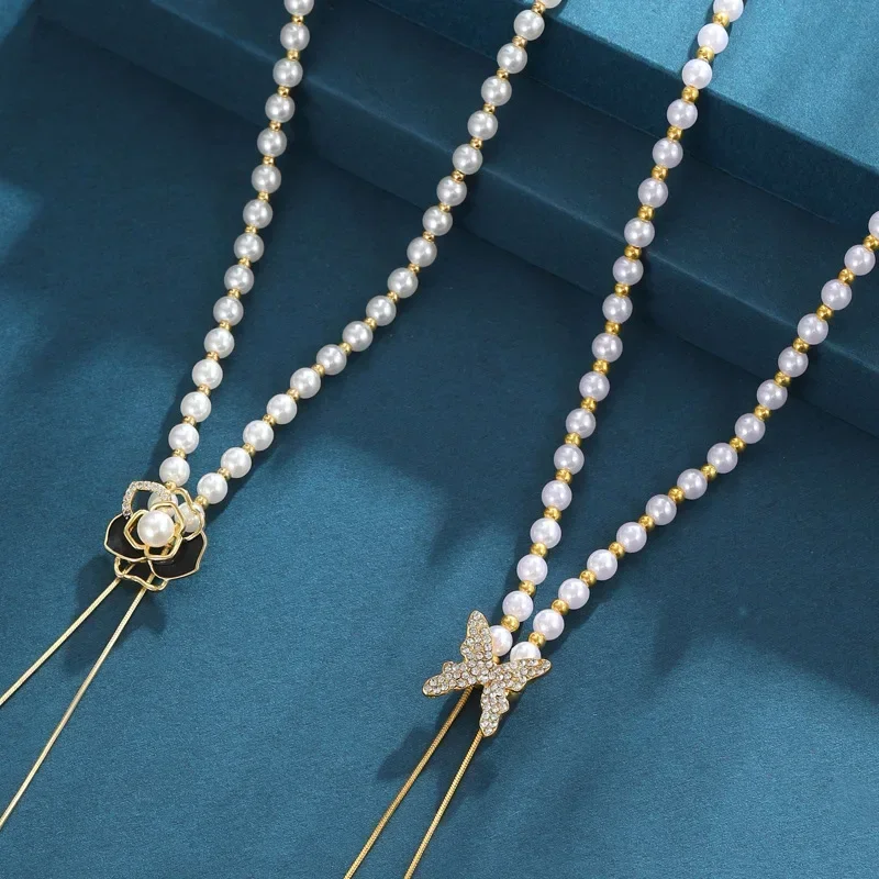 

Versatile rose sweater chains and necklaces, fashionable clothing necklaces, long chains that can be pulled and adjusted
