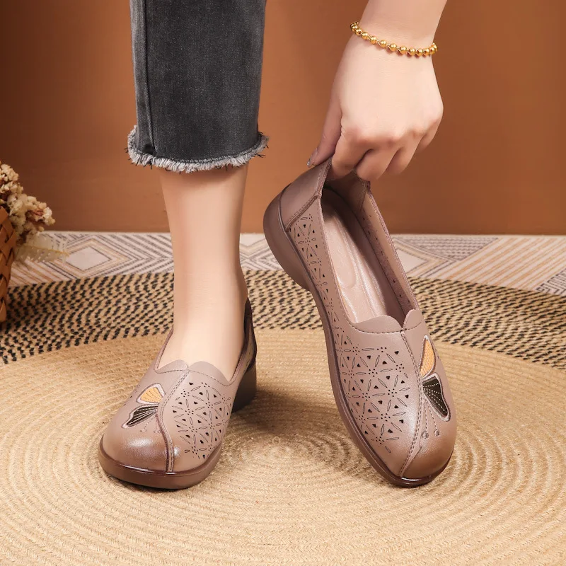 أحذية نسائية مريحة سهلة الارتداء أحذية بدون كعب للسيدات للنساء بخيوط خياطة يدوية للأم أحذية نسائية بكعب منخفض للاستخدام الخارجي #3