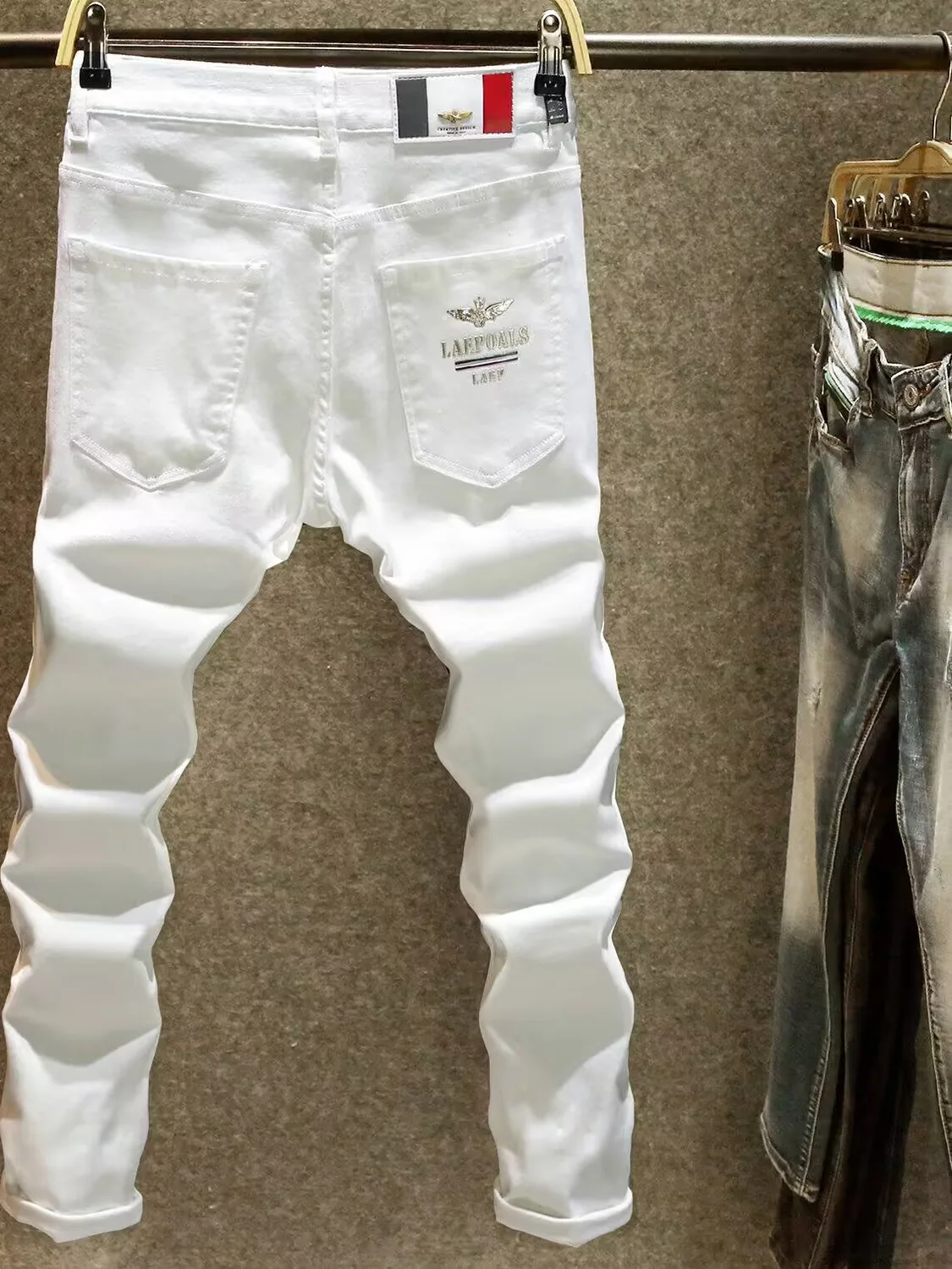 

Модные облегающие мужские джинсы с вышивкой, белые модные повседневные длинные брюки, молодежные износостойкие китайские бренды Hine Waed