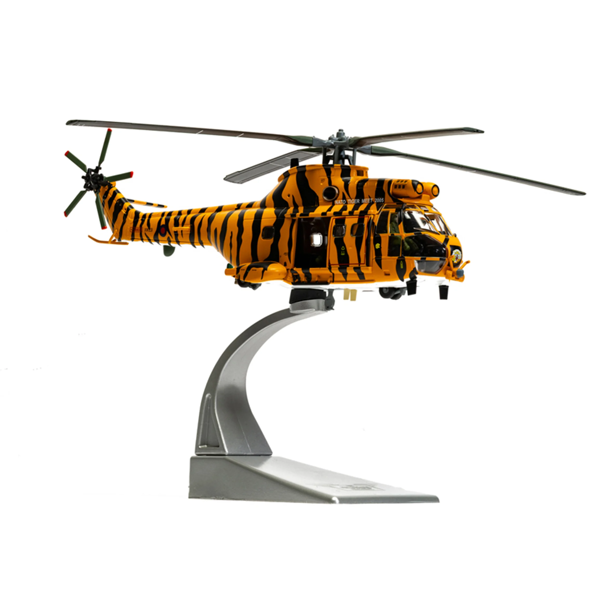 

AA27006 1/72 Модель вертолета Westland HC-1 RAF No 230 Эскадрилья НАТО Tiger Meet Livery2005 Модель готовой продукции из сплава