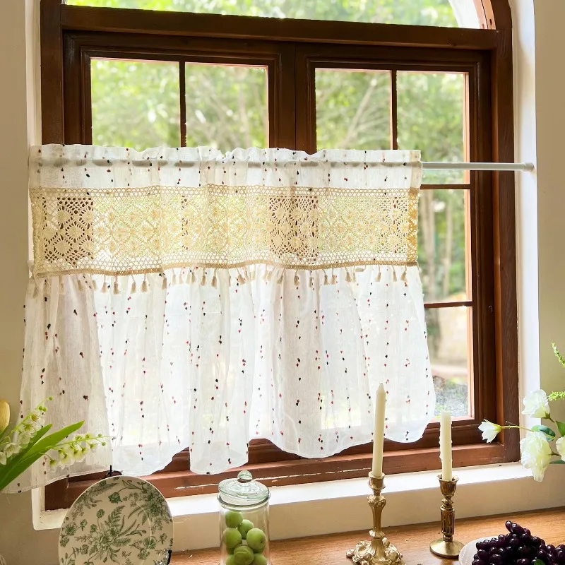 

Одинаковые солнцезащитные шторы в европейском дворцовом стиле из тюля, роскошные красные бархатные шторы с вышивкой, элитные шторы для спальни на вилле, индивидуальный цвет