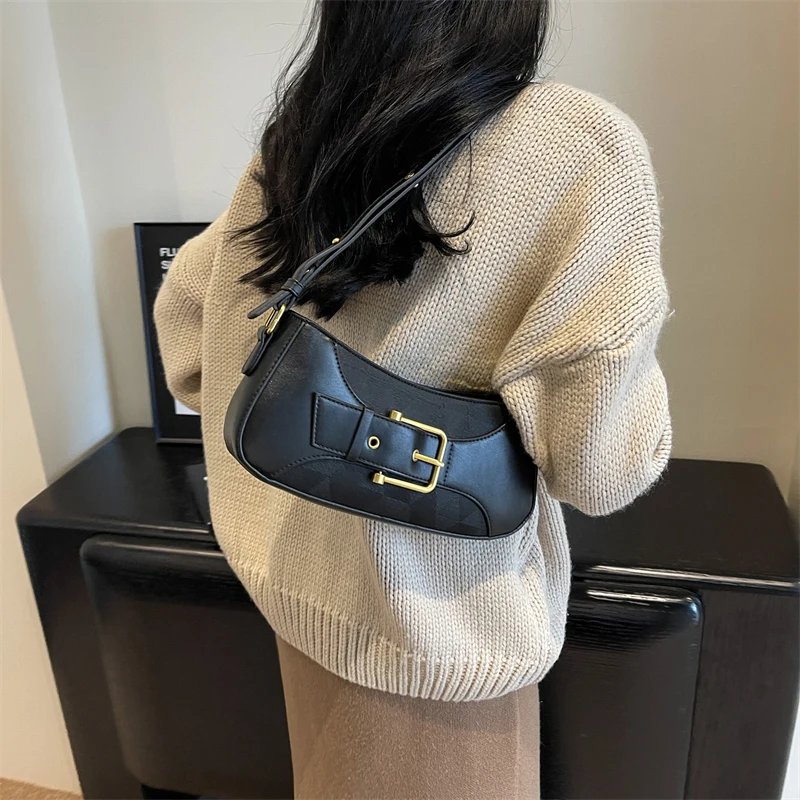 LEFTSIDE Belt Buckle Design Leather Small Shoulder Bag for Women 2023 Winter Females Simple Small Retro Crossbody Bag Handbags