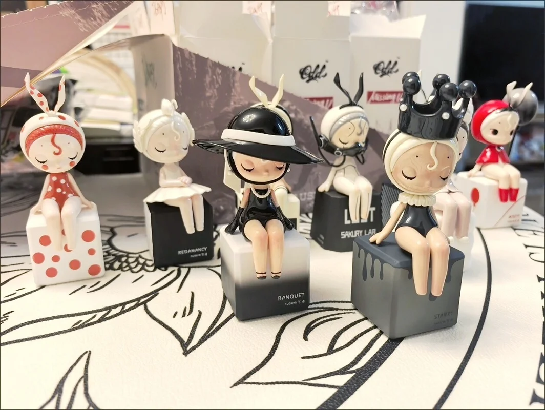 Genuine Susu Collectors Series Second Generation Blind Box Trendy Toy Doll Personalized Home Decoration Ornaments Model Gift