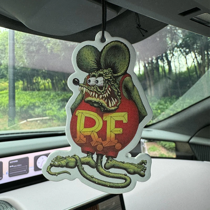 Hot Rod Rat Fink Cars Bahamian Sea Breeze Scent (Romantic Flavor) Car Air Freshener |   Rearview Mirror Hanger & Dual-Purpose Air Vent Clip |   Natural Material Aromatherapy Tablets |   Long-Lasting Fragrance for 90 Days |   Alcohol-Free |   Not Afraid of Direct Exposure to the Sun |   Designed Specifically for Odor Removal in Cars, Closets, and Bathrooms. |   Cartoon Animation Graphics |   Unisex |